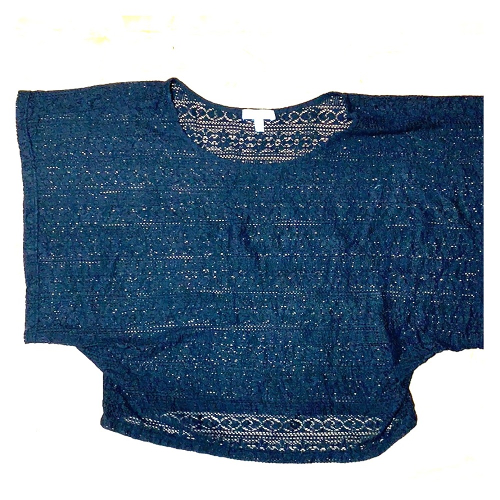 Gianni Black shrug top!